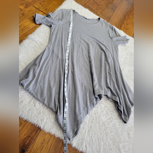 Bryn Walker Lagenlook Tunic Top Short Sleeve Gray Artsy Rayon Terry Blend Small - Picture 7 of 7